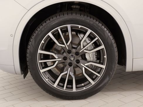 Used 2023 Maserati Grecale GT AWD/4WD image 62