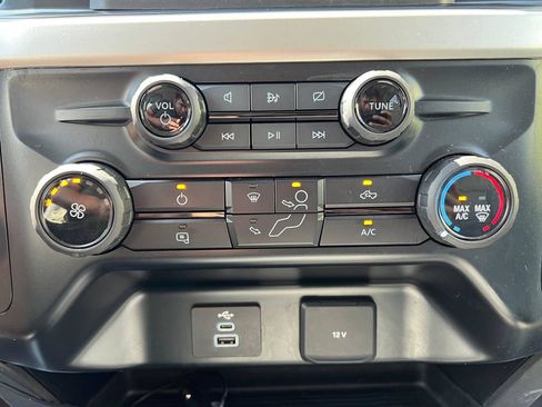 Used 2023 Ford F350 XL AWD/4WD image 21