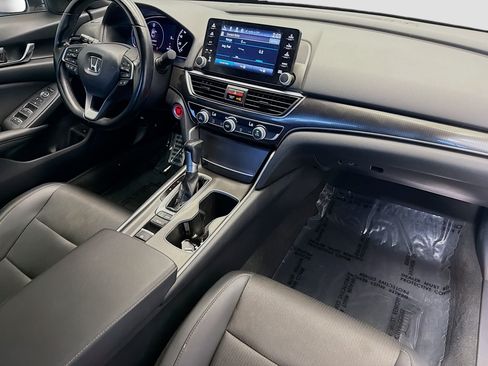 Used 2021 Honda Accord Sport image 12