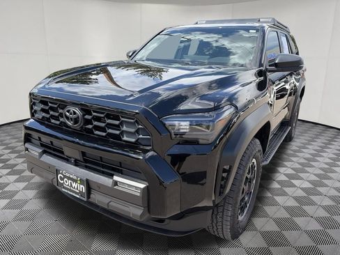Used 2026 Toyota 4Runner TRD Off-Road Premium AWD/4WD image 3