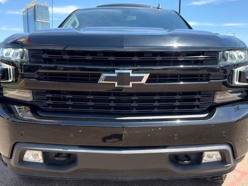 Used 2019 Chevrolet Silverado 1500 RST AWD/4WD image 5