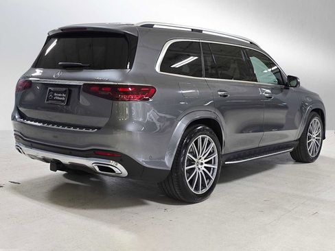 Certified 2025 Mercedes-Benz GLS 450 4MATIC image 3