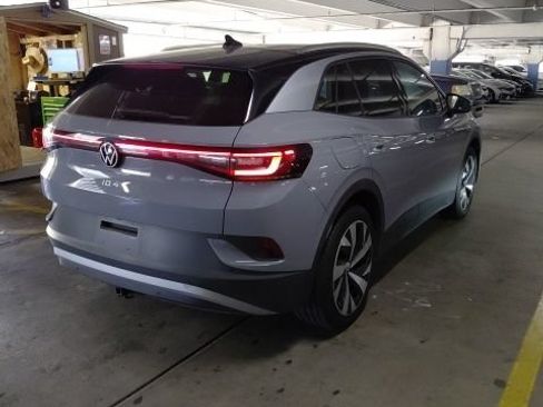 Used 2022 Volkswagen ID.4 Pro S AWD/4WD image 3