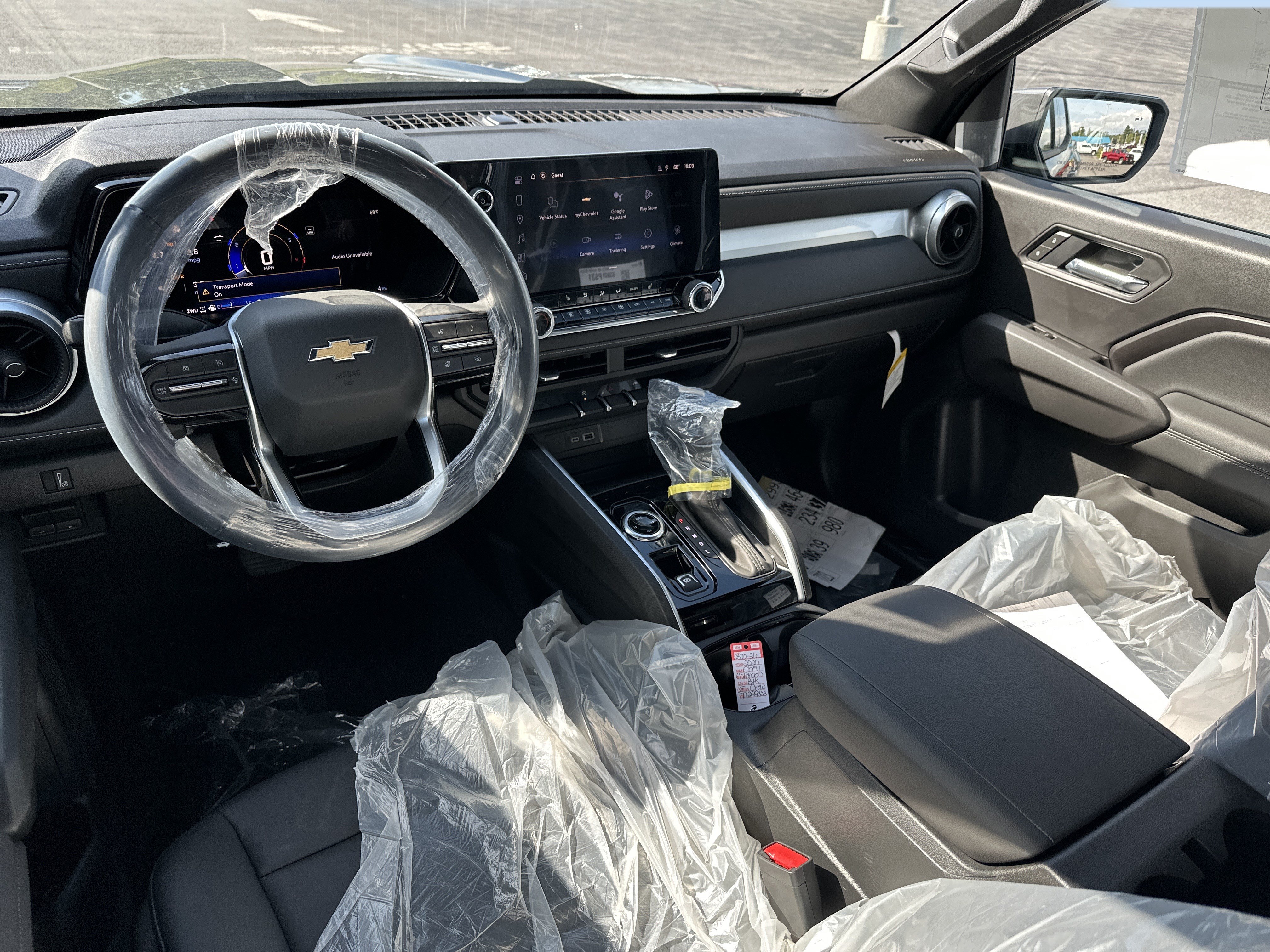 New 2026 Chevrolet Colorado LT w/ LT Convenience Package AWD/4WD image 5