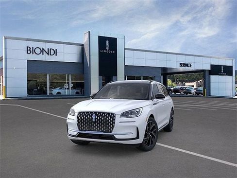 New 2026 Lincoln Corsair Grand Touring AWD/4WD image 2
