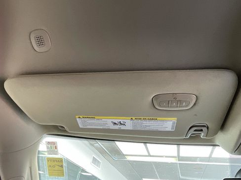 Used 2021 RAM 2500 Big Horn w/ Level B Equipment Group image 16