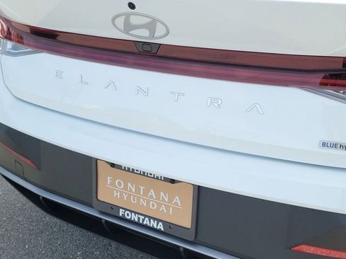 New 2026 Hyundai Elantra Blue image 22