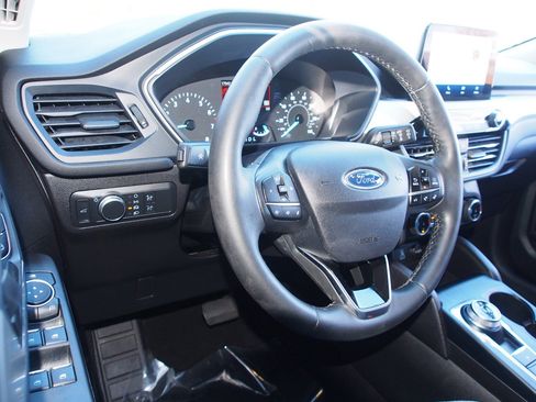 Used 2022 Ford Escape SE w/ Convenience Package image 15