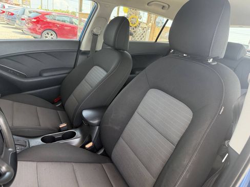 Used 2015 Kia Forte EX FWD image 12