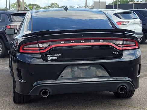 Used 2021 Dodge Charger R/T w/ Carbon/Suede Interior Package RWD image 8