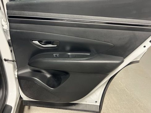 Used 2023 Hyundai Tucson SEL image 11