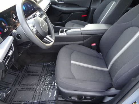 Used 2025 Hyundai Sonata SEL FWD image 6