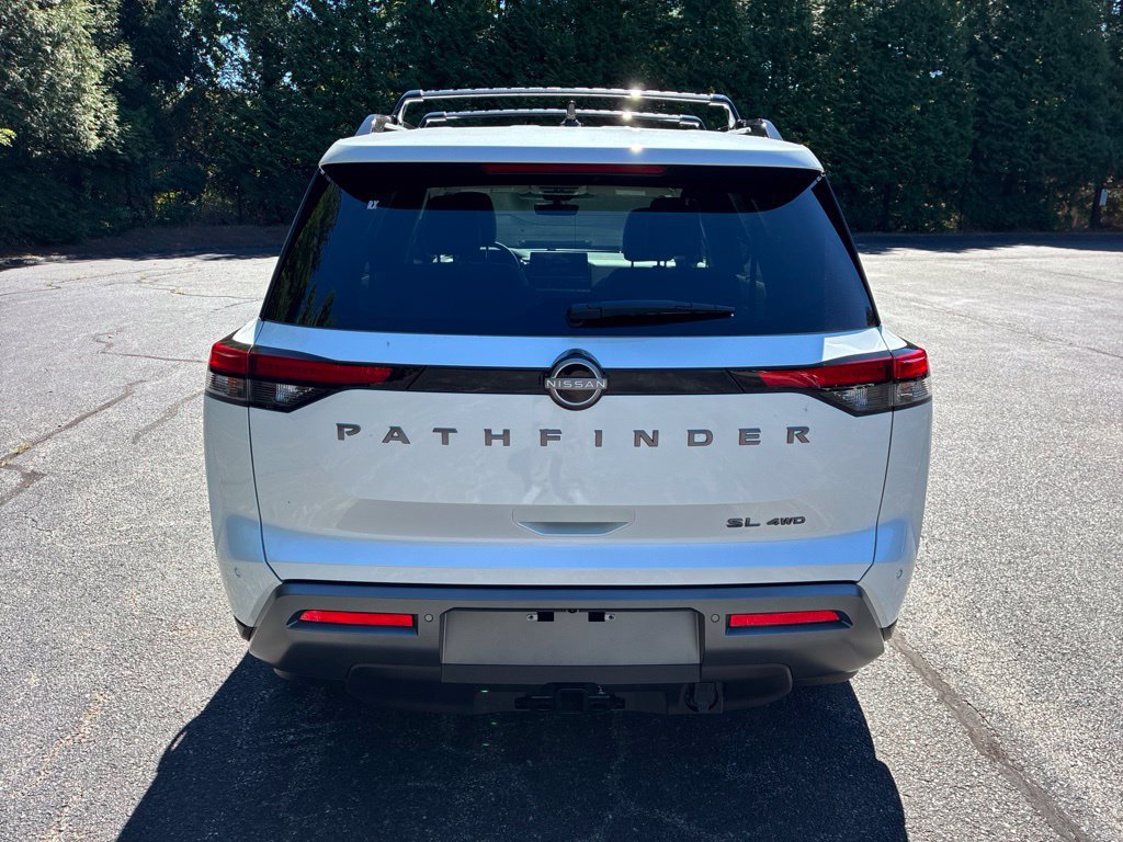 New 2026 Nissan Pathfinder SL w/ SL Premium Package AWD/4WD image 6
