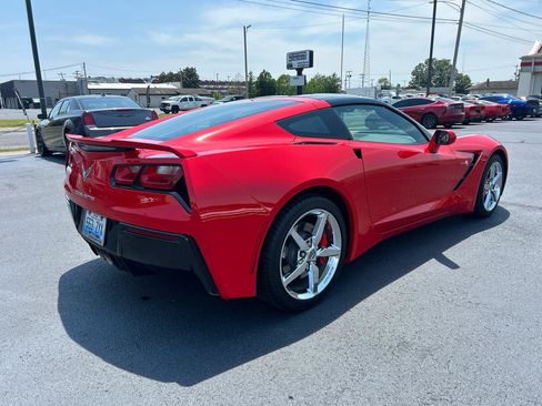 Used 2014 Chevrolet Corvette Stingray Coupe RWD image 5