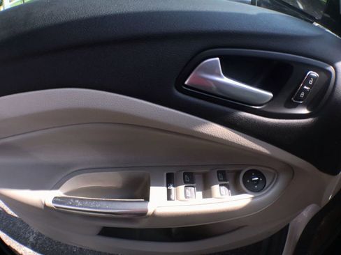 Used 2015 Ford C-MAX Energi SEL w/ Equipment Group 302A image 12