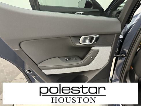 Used 2022 Polestar Polestar 2 w/ Performance Package AWD/4WD image 23