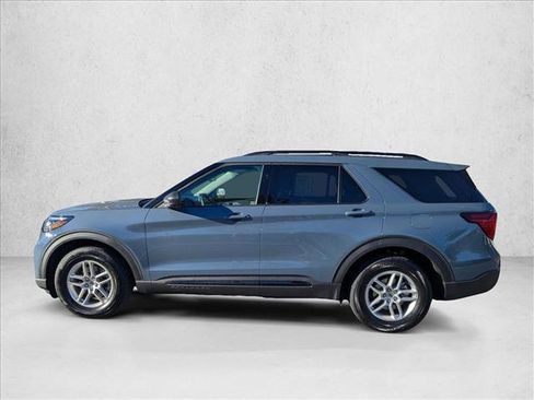 New 2026 Ford Explorer Active image 5