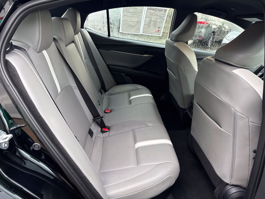 Certified 2025 Toyota Camry SE FWD image 29