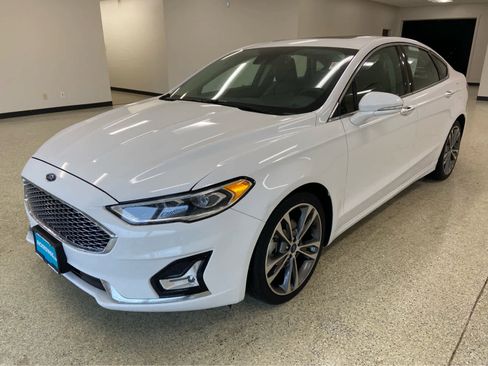 Used 2020 Ford Fusion Titanium image 1