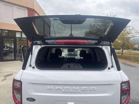 New 2025 Ford Bronco Sport Outer Banks w/ Outer Banks Tech Package+ image 17