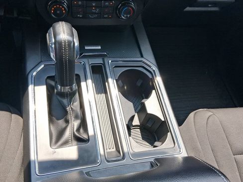 Used 2018 Ford F150 XLT w/ Equipment Group 302A Luxury AWD/4WD image 21