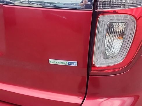 Used 2015 Ford Explorer Limited w/ Equipment Group 302A AWD/4WD image 6