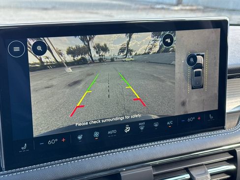 Used 2025 Lincoln Corsair FWD w/ Equipment Group 101A image 19