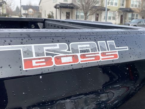 Used 2020 Chevrolet Silverado 1500 Custom Trail Boss w/ Custom Convenience Package image 26