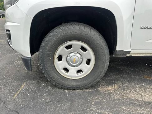 Used 2018 Chevrolet Colorado W/T RWD image 15