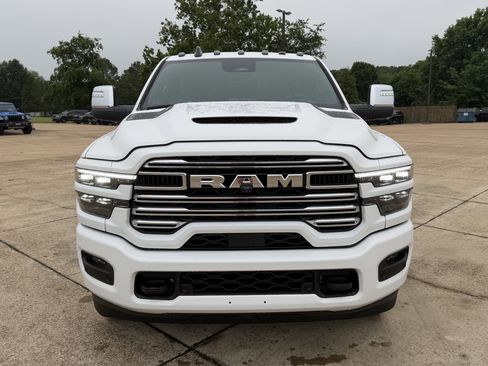 New 2026 RAM 3500 Laramie AWD/4WD image 3