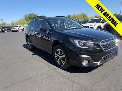 Used 2019 Subaru Outback 2.5i Limited AWD/4WD image 1