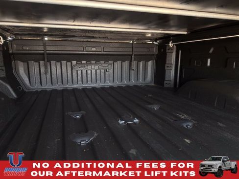 Used 2024 GMC Sierra 2500 AT4 w/ Technology Package AWD/4WD image 11