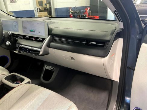 Certified 2024 Hyundai Ioniq 5 Limited image 13