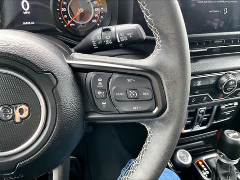 Used 2025 Jeep Wrangler Sport S image 24