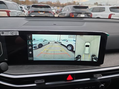 New 2026 Kia Sorento SX image 11