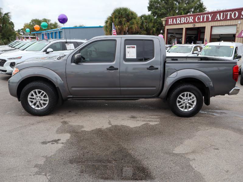 Used 2020 Nissan Frontier SV RWD image 2
