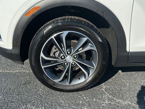 Used 2023 Buick Encore GX Select image 9