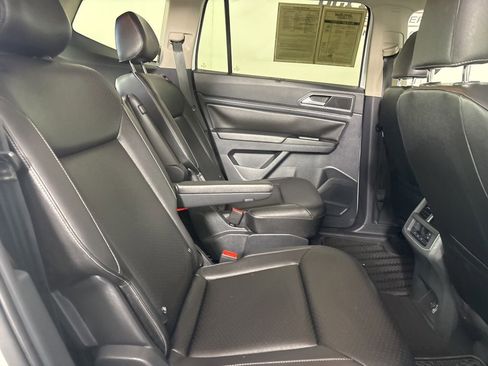 Used 2019 Volkswagen Atlas SE w/ Towing Package image 23