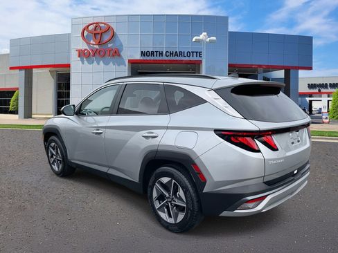 Used 2026 Hyundai Tucson SEL image 6