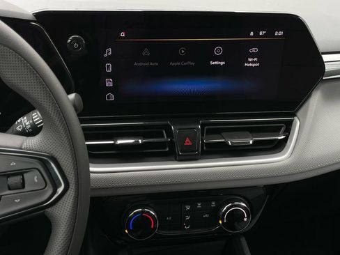 New 2026 Chevrolet TrailBlazer LT w/ Driver Confidence Package FWD image 17
