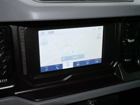 Used 2022 Ford Bronco Big Bend image 22