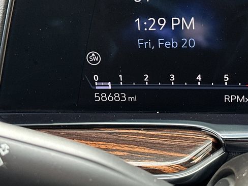 Used 2022 Cadillac Escalade ESV Luxury image 26