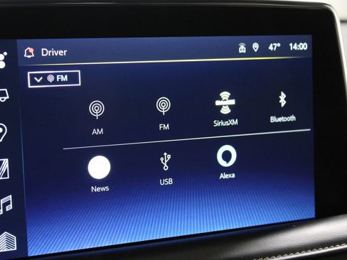 Used 2023 Chevrolet Suburban Premier image 31