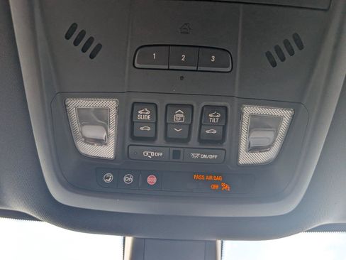 Used 2023 Buick Enclave Premium w/ Experience Buick Package FWD image 24