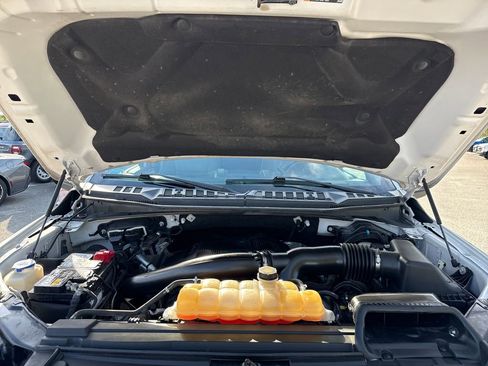 Certified 2018 Ford F150 XLT w/ Equipment Group 302A Luxury image 29