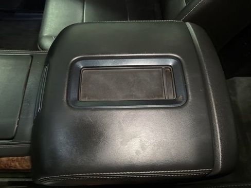 Used 2015 Chevrolet Tahoe LTZ image 24