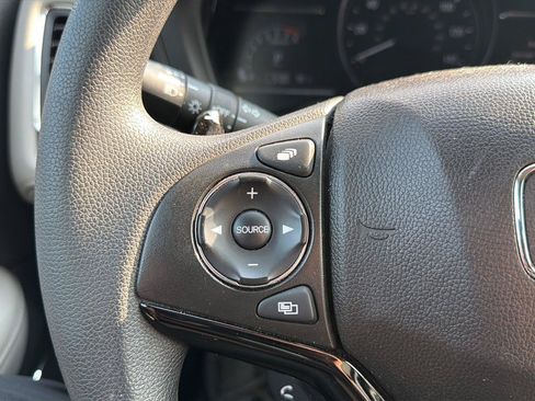 Used 2019 Honda HR-V EX image 15