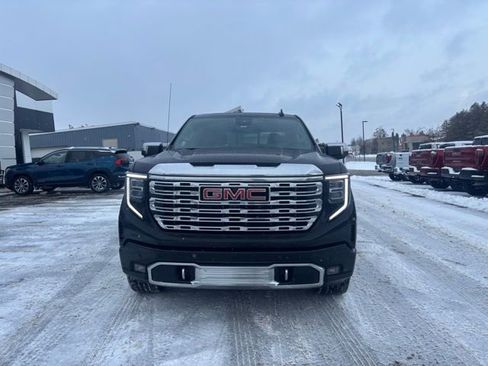 Used 2026 GMC Sierra 1500 Denali w/ Denali Reserve Package image 3