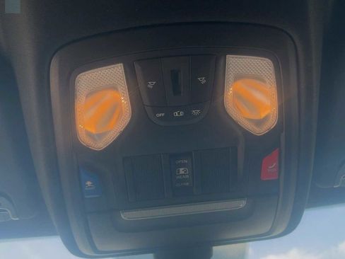 Used 2022 RAM 1500 Big Horn AWD/4WD image 28