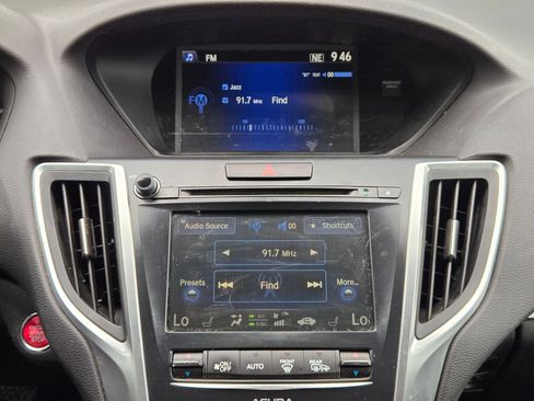 Used 2015 Acura TLX FWD image 17
